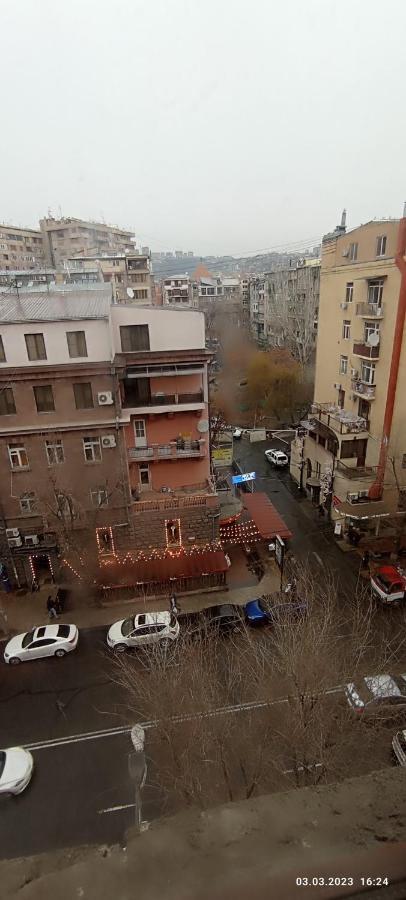 Apartment On Tumanyan Street,19 Єреван Екстер'єр фото